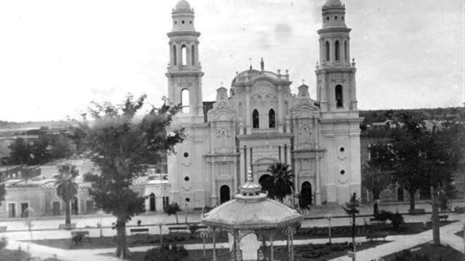 7 (1) Catedral